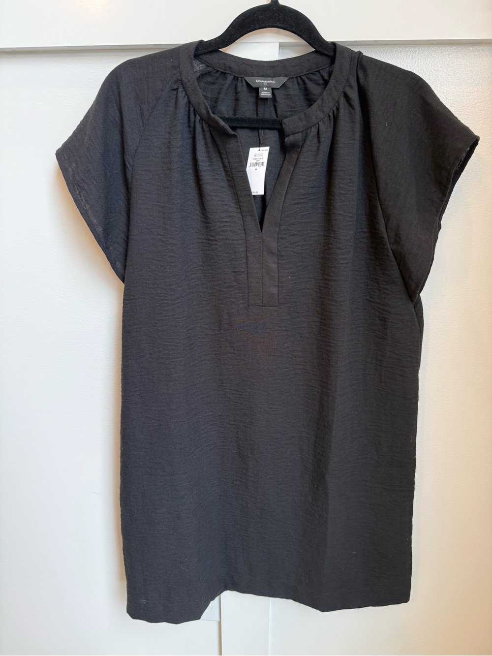 NWT Banana Republic Factory Black Split-Neck Short Sleeve Tunic
